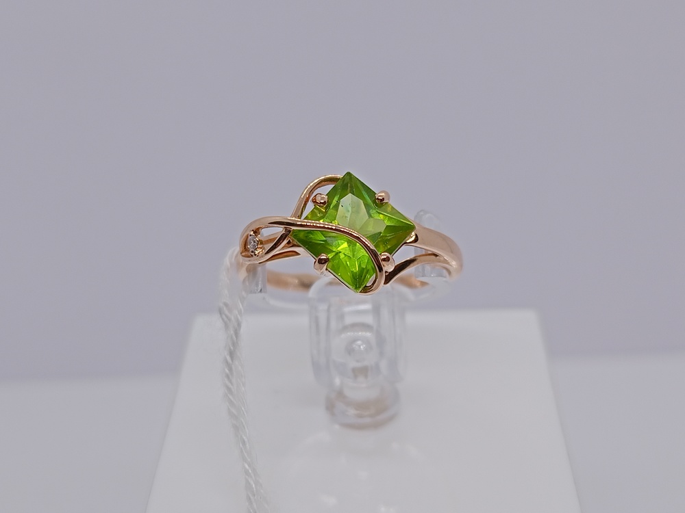 КОЛЬЦО С КАМНЯМИ (Au 585)