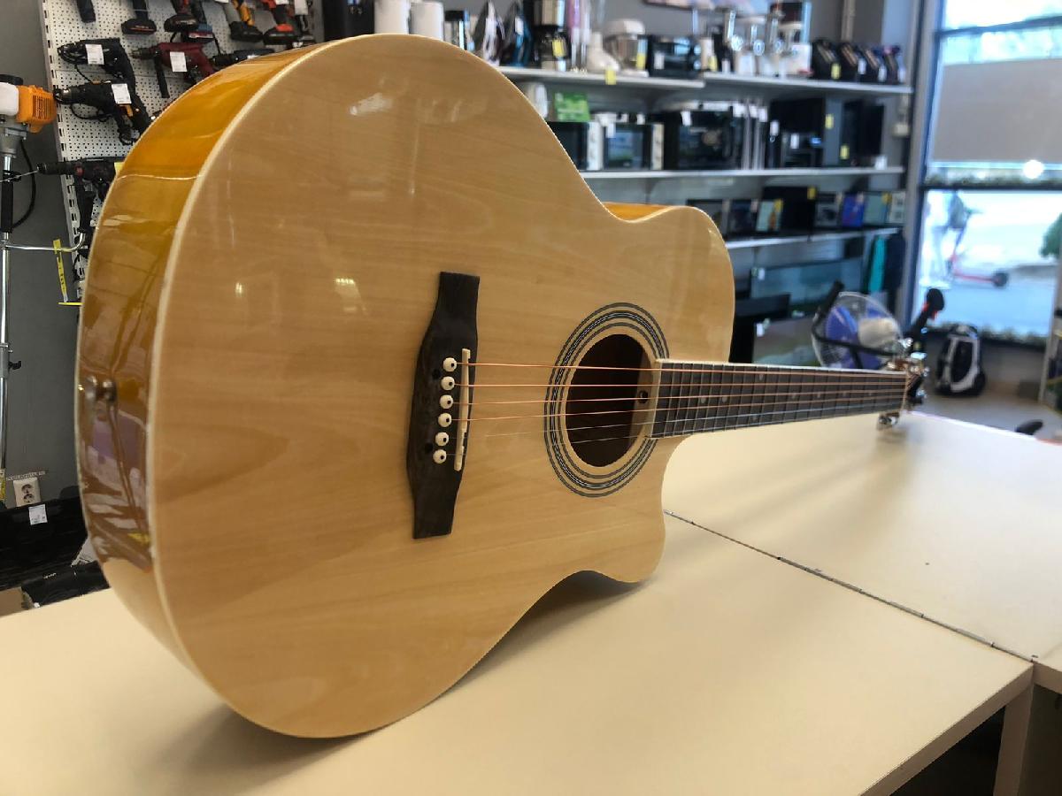 Гитара акустическая Elitaro E4010 SB