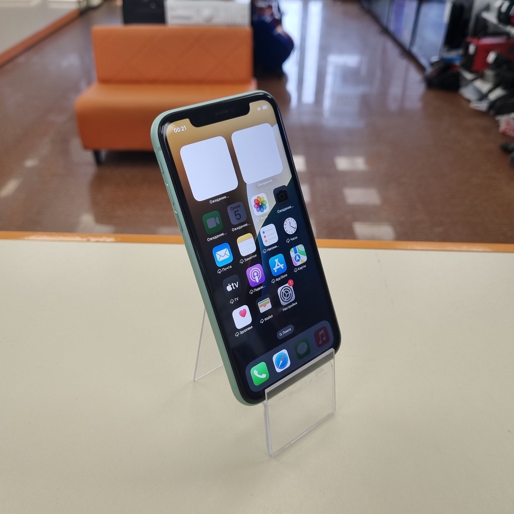 Смартфон Apple iPhone 11 64Gb