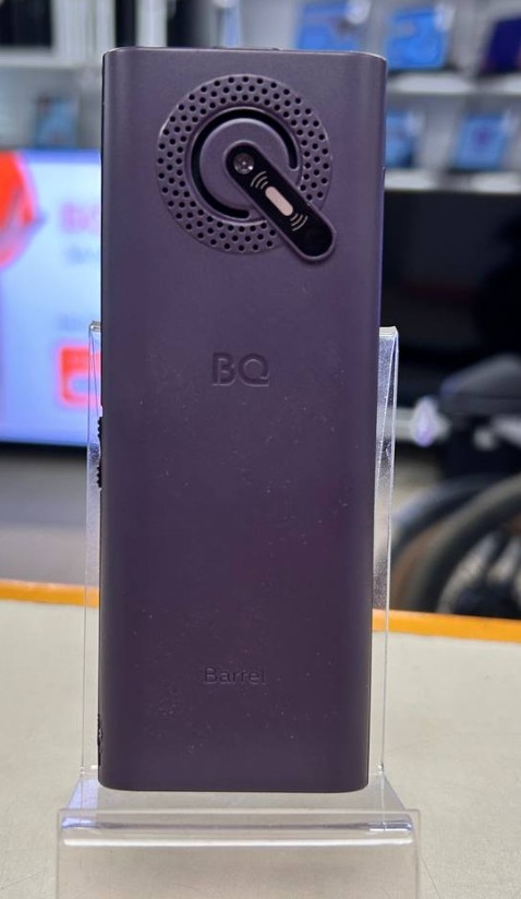 Мобильный телефон BQ 1858