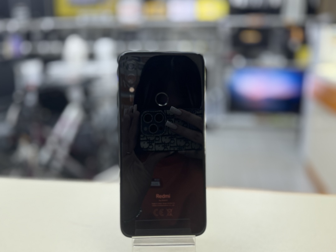 Смартфон Xiaomi Redmi Note 7 6/64