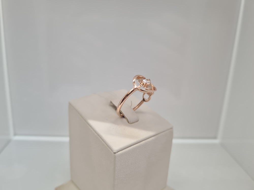 КОЛЬЦО С КАМНЯМИ (Au 585)