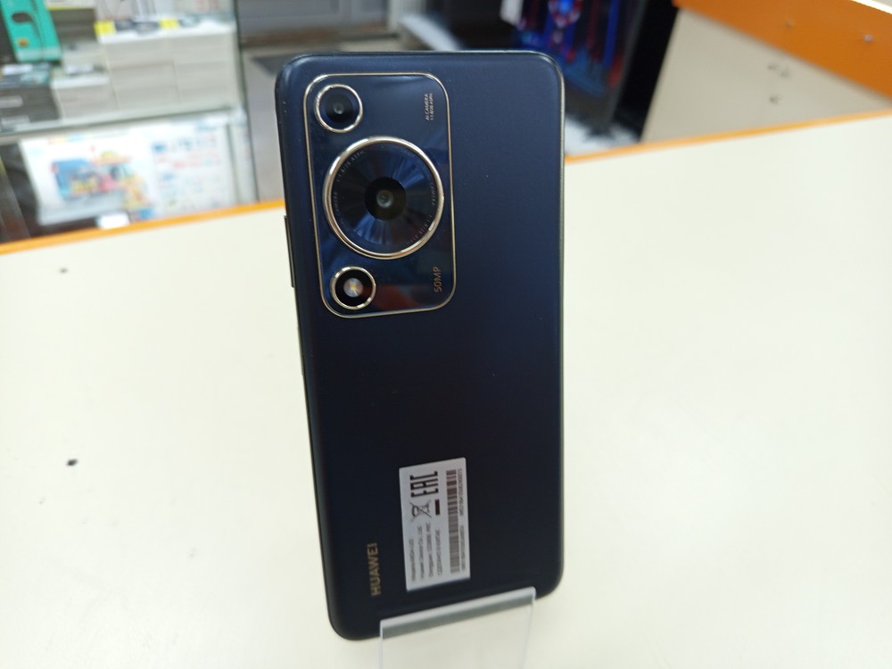 Смартфон Huawei Nova Y72 128Gb