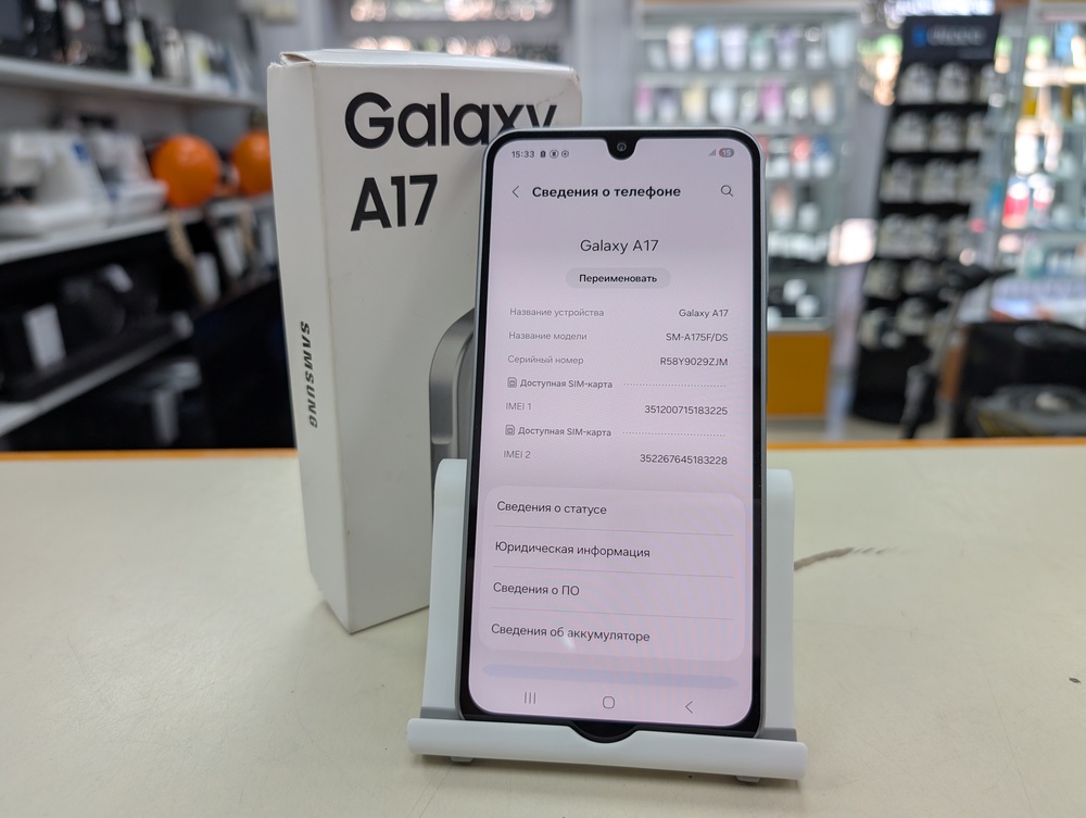 Смартфон Samsung Galaxy A17 4/128