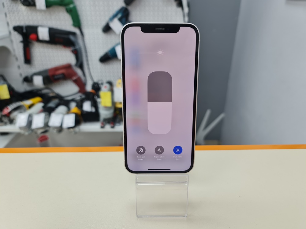 Смартфон Apple iPhone 12 64Gb