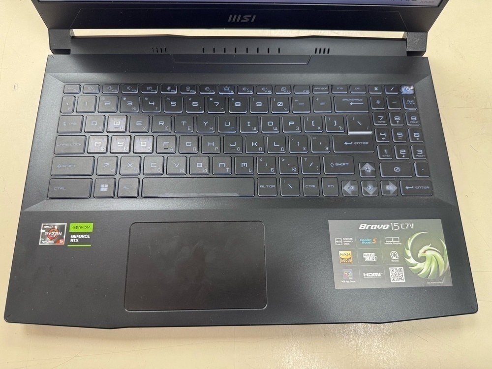 Ноутбук MSI; Ryzen 7 7735HS, GeForce RTX 4050, 8 Гб, 480 Гб, Нет