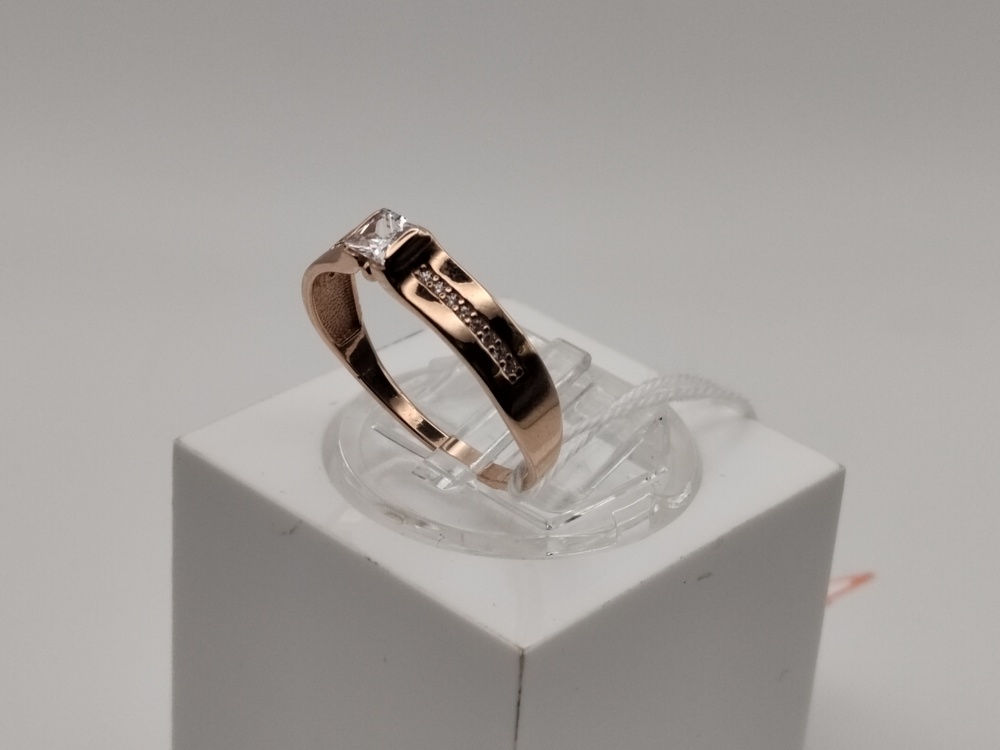 КОЛКМИ585 КОЛЬЦО С КАМНЯМИ (Au 585)