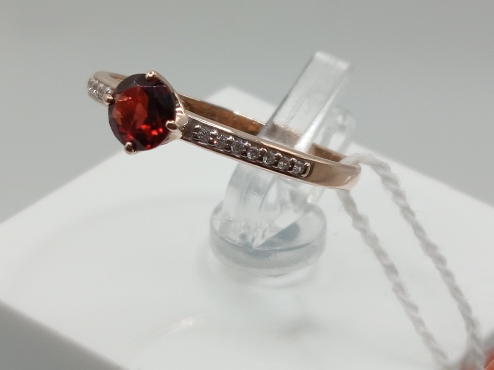 КОЛКМ585 КОЛЬЦО С КАМНЕМ (Au 585)