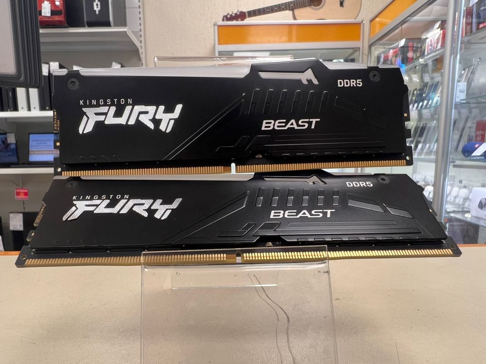 Оперативная память FURY KF560C40BBAK2-64 DDR5 64 ГБ 6000 МГц DIMM