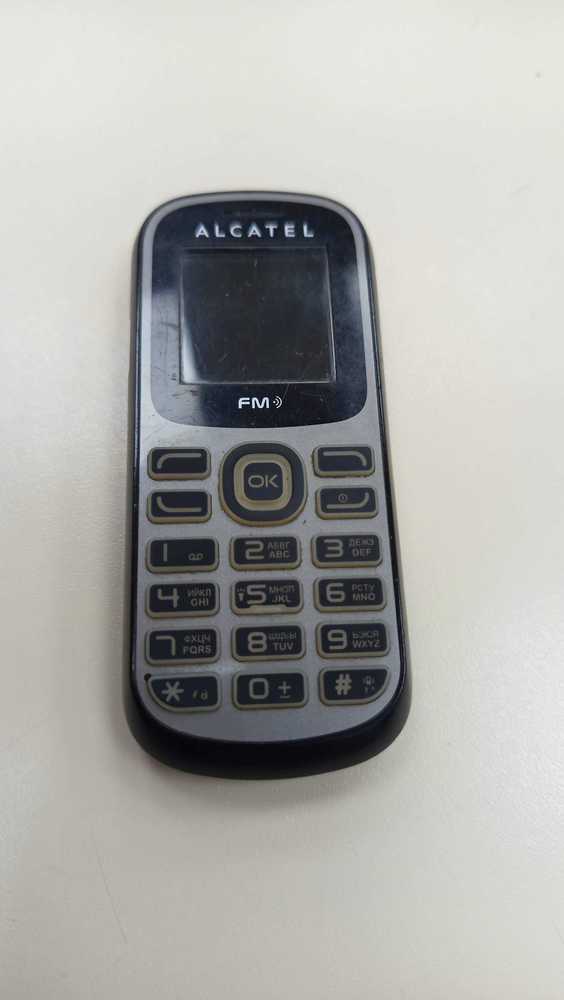 Мобильный телефон Alcatel 228