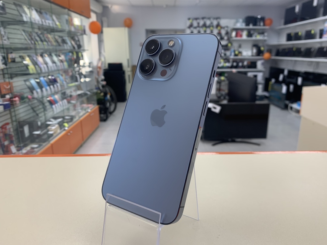 Смартфон Apple iPhone 13 Pro 128Gb