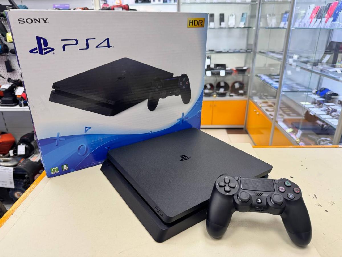 Игровая приставка PlayStation 4 Slim 1Tb Игровая приставка PlayStation 4 Slim 1Tb