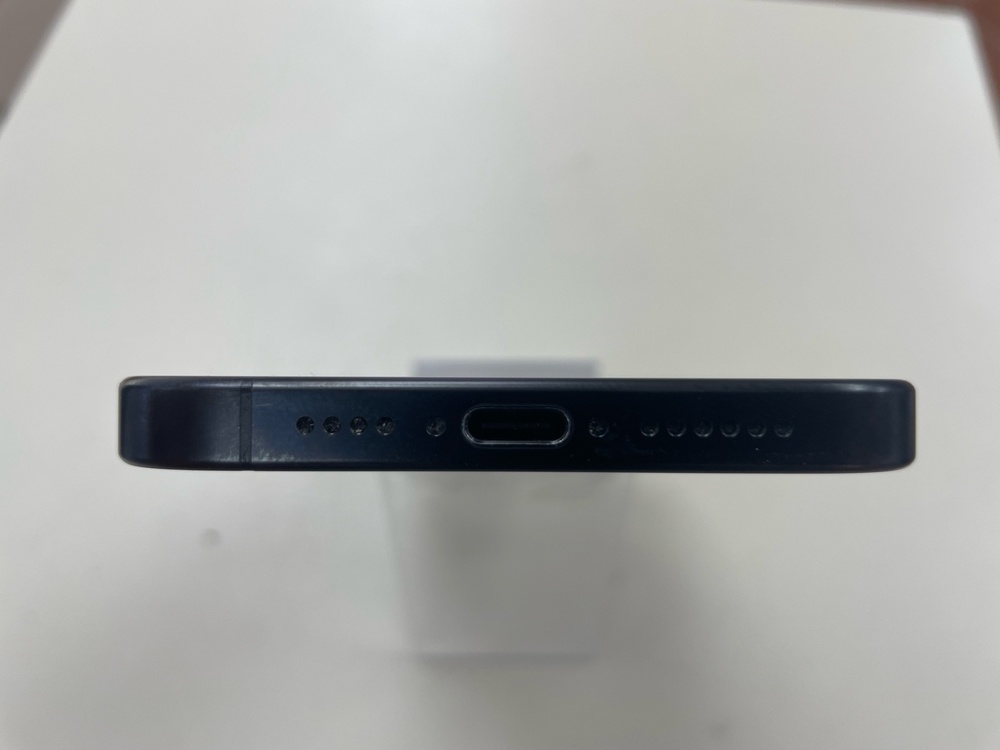 Смартфон Apple iPhone 15 Pro Max 256Gb