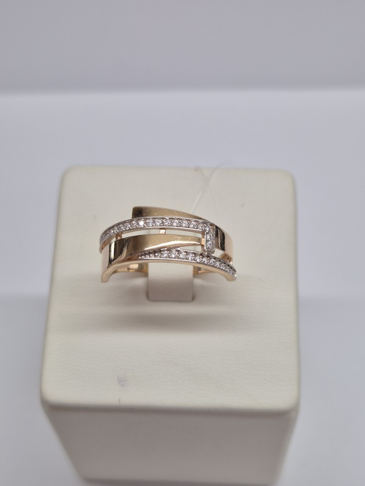 КОЛЬЦО С КАМНЯМИ (Au 585)