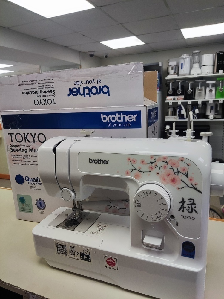 Швейная машина Brother Tokyo 888-X64