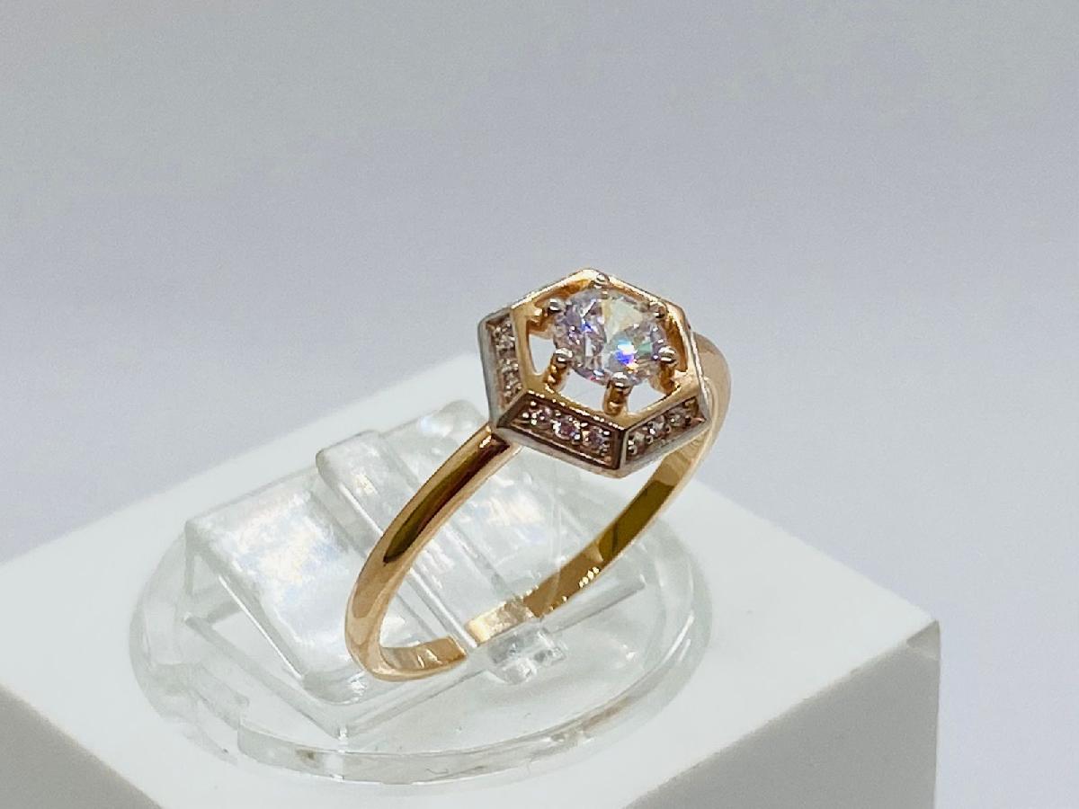 КОЛЬЦО С КАМНЯМИ (Au 585)