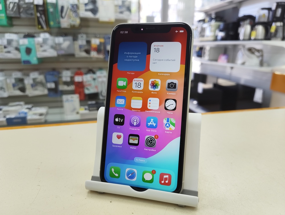 Смартфон Apple iPhone 11 64Gb