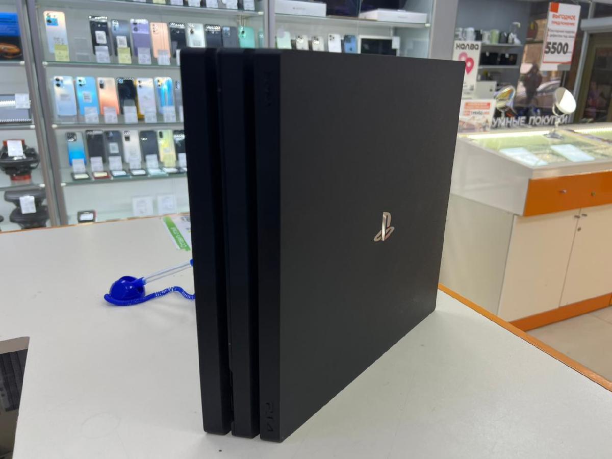 Игровая приставка PlayStation 4 Pro 1Tb