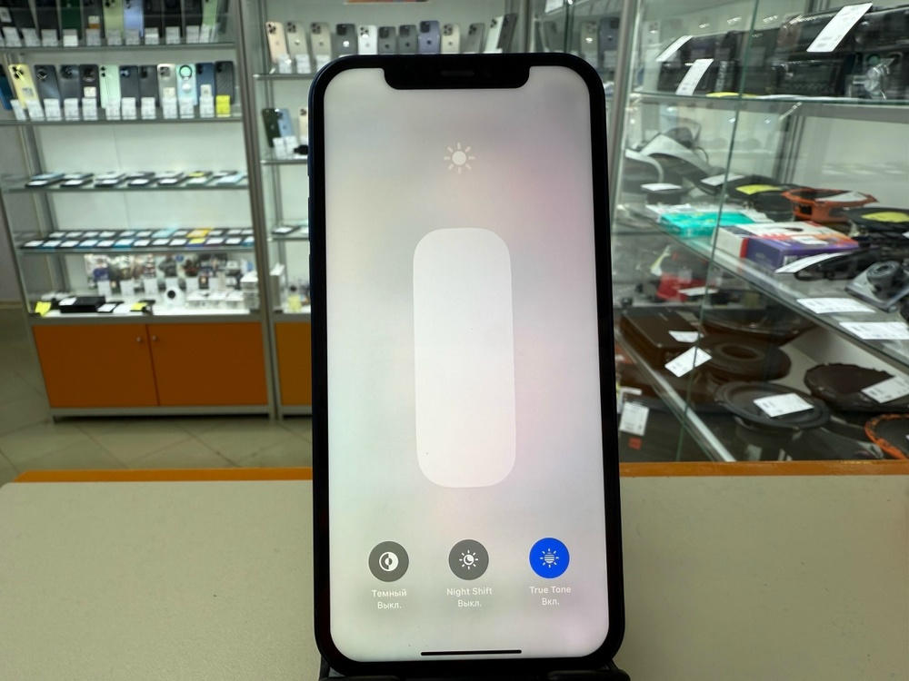 Смартфон Apple iPhone 12 128Gb