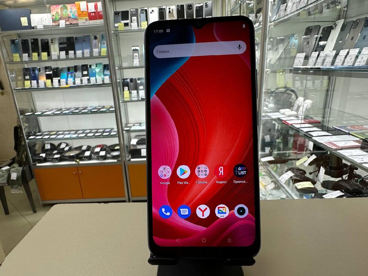 Смартфон Realme C11 2/32