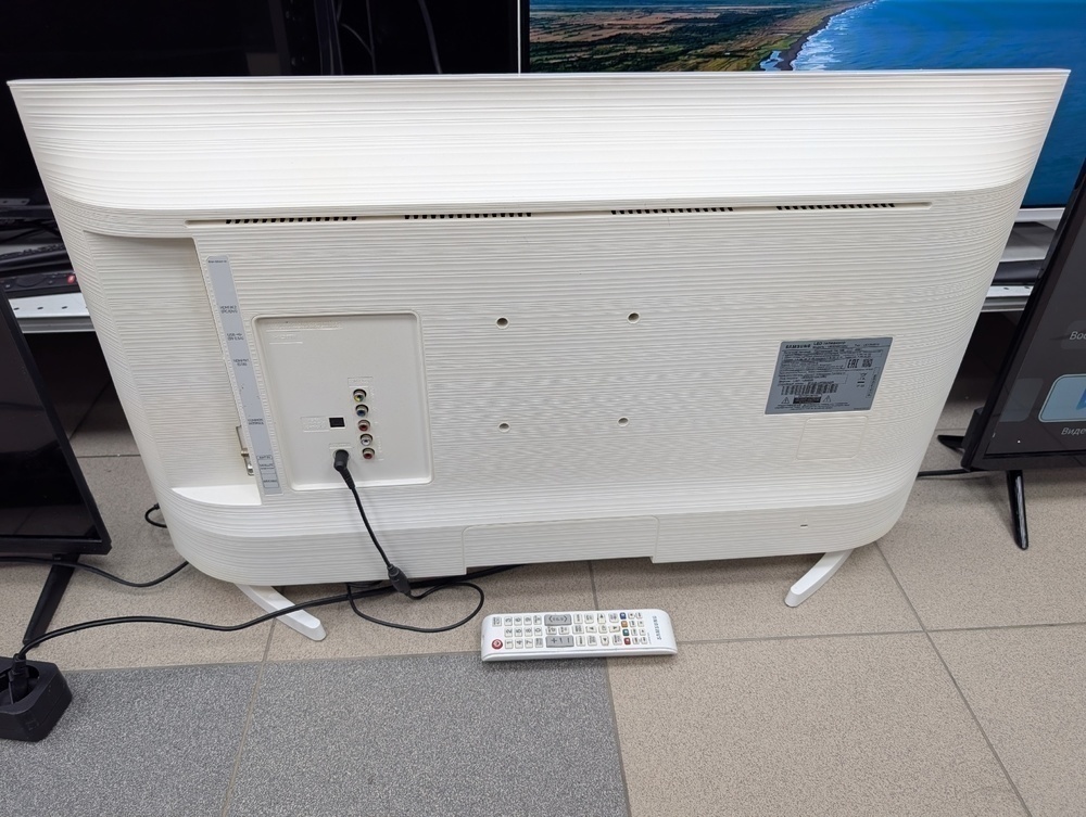 LED Телевизор Samsung UE32N4010AU