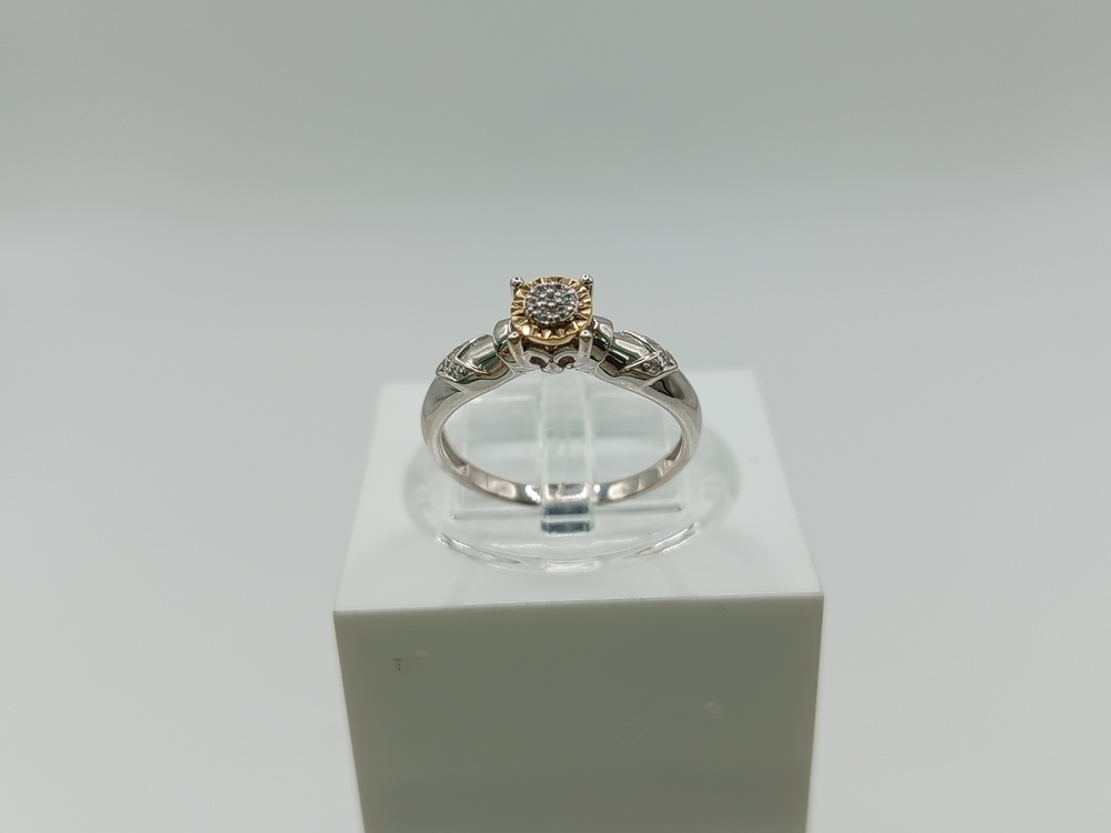 КОЛЬЦО С КАМНЯМИ (Au 585)