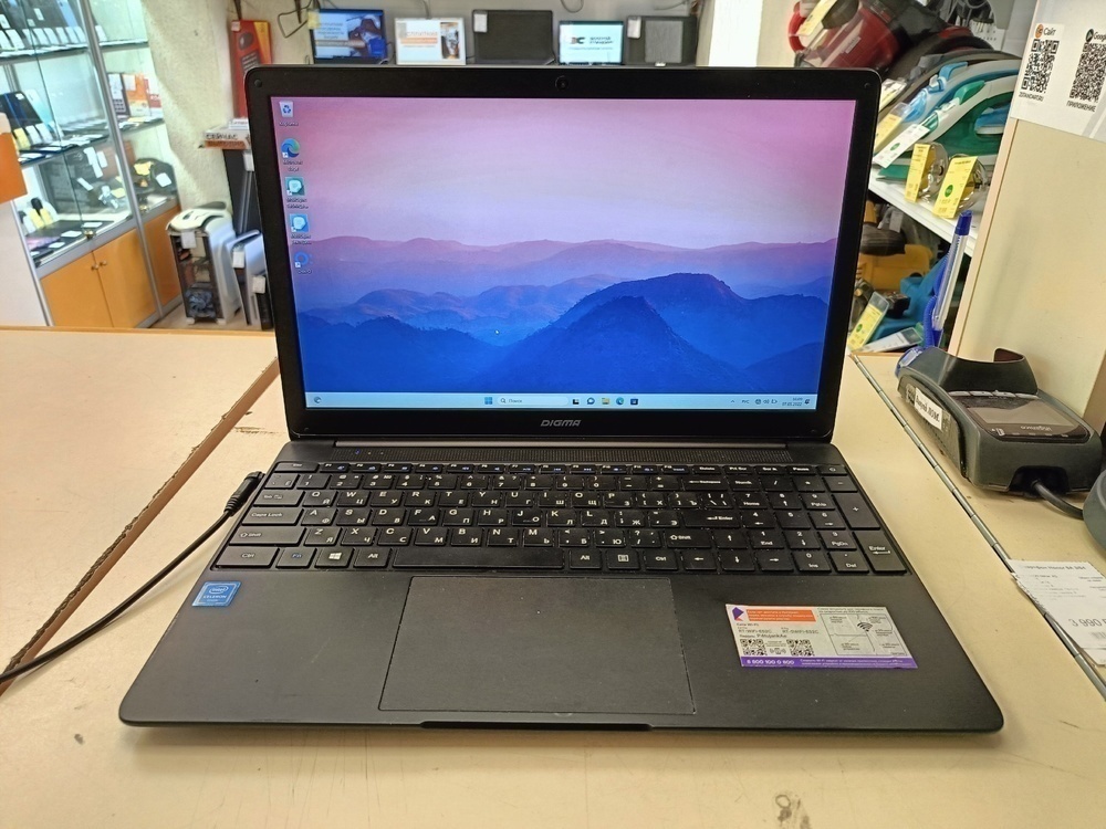 Ноутбук DIGMA EVE 15 P417; Celeron N4000, Intel UHD Graphics, 8 Гб, 250 Гб, Нет