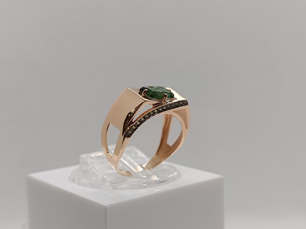 КОЛЬЦО ТУРМАЛИН с камнями (Au 585)