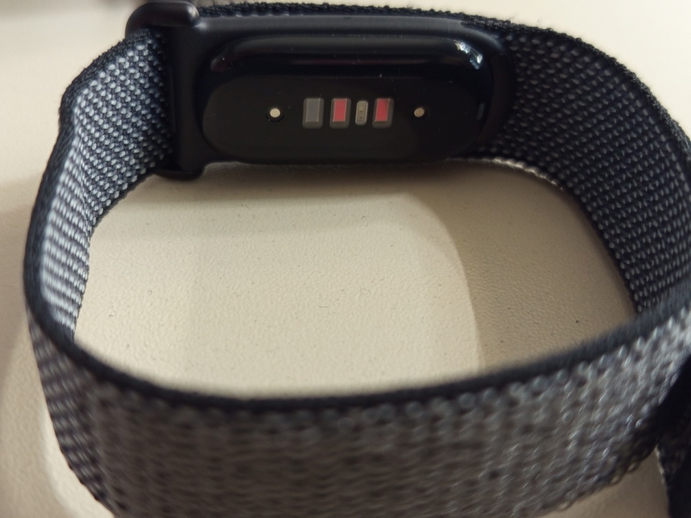 Смарт-часы Google Fitbit Air
