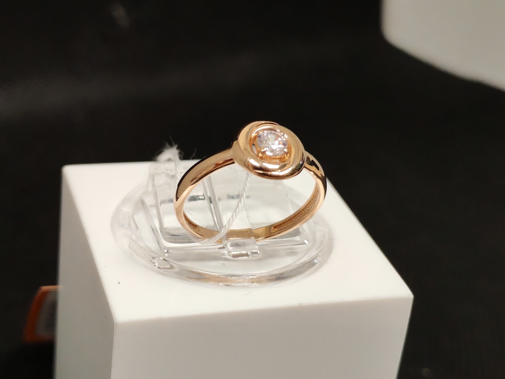 КОЛКМ585 КОЛЬЦО С КАМНЕМ (Au 585)