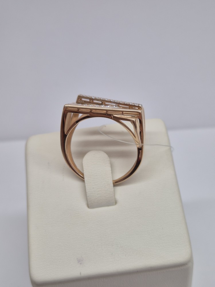 КОЛЬЦО С КАМНЯМИ (Au 585)