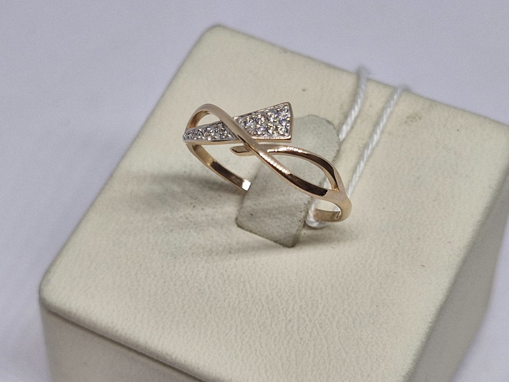 КОЛЬЦО С КАМНЯМИ (Au 585)