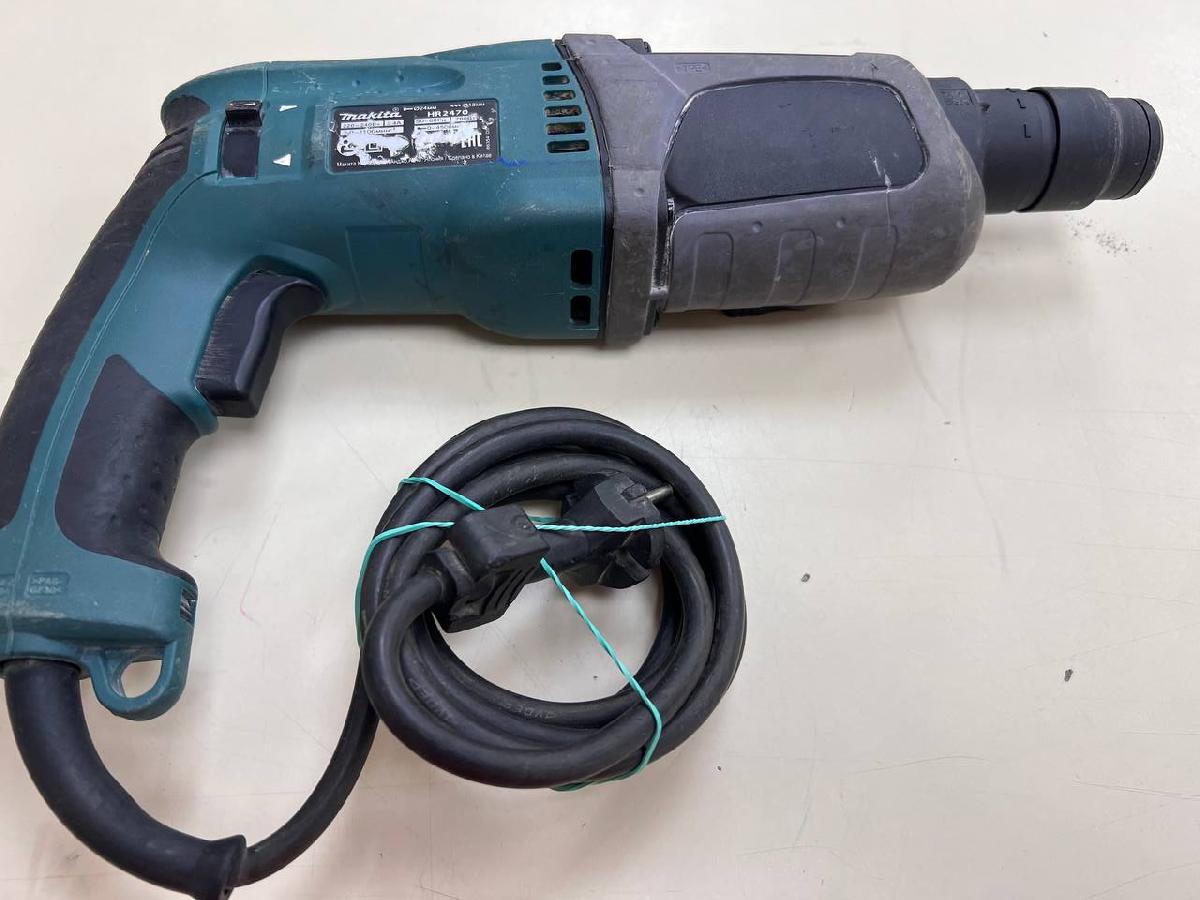 Перфоратор Makita HR2470