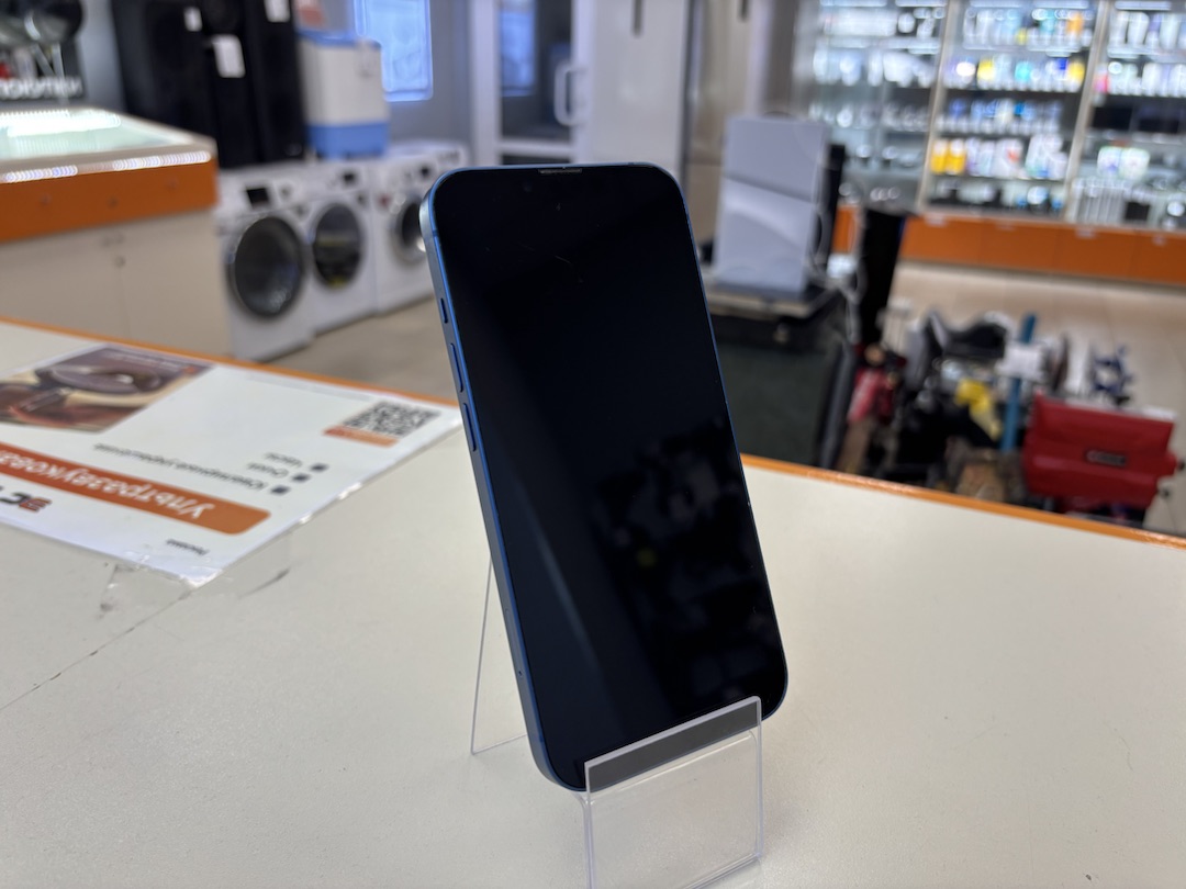 Смартфон Apple iPhone 13 128Gb