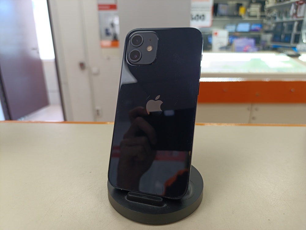 Смартфон Apple iPhone 12 128Gb