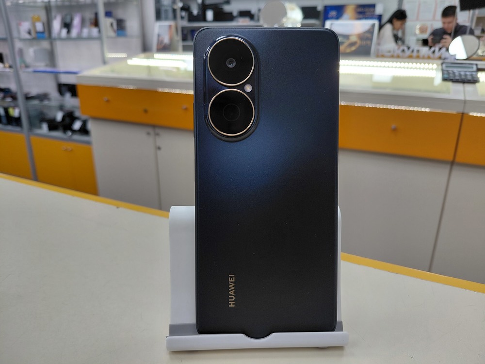 Смартфон Huawei Nova Y73 8/256