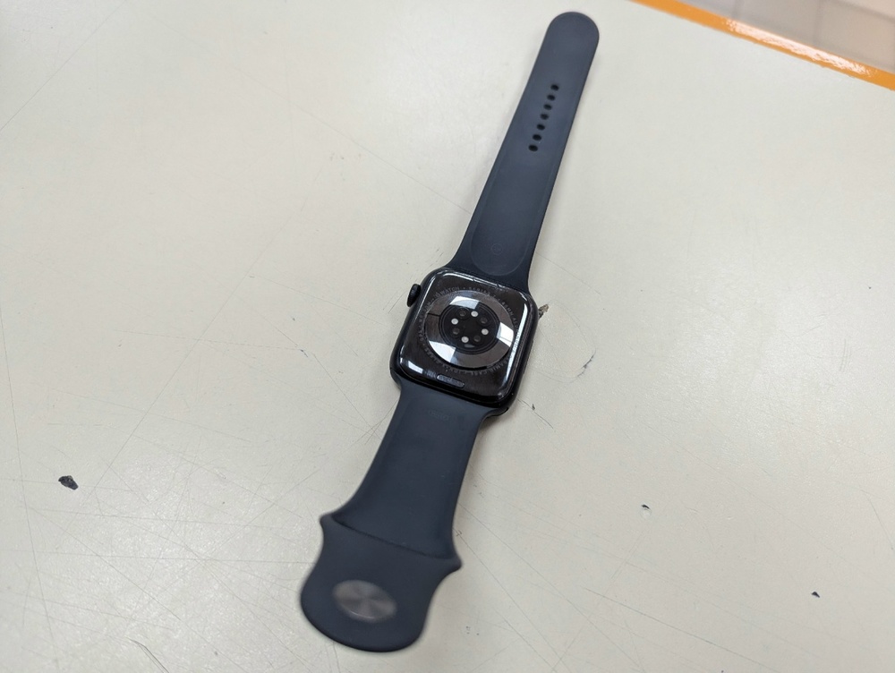 Смарт-часы Apple Watch Series 7 45mm