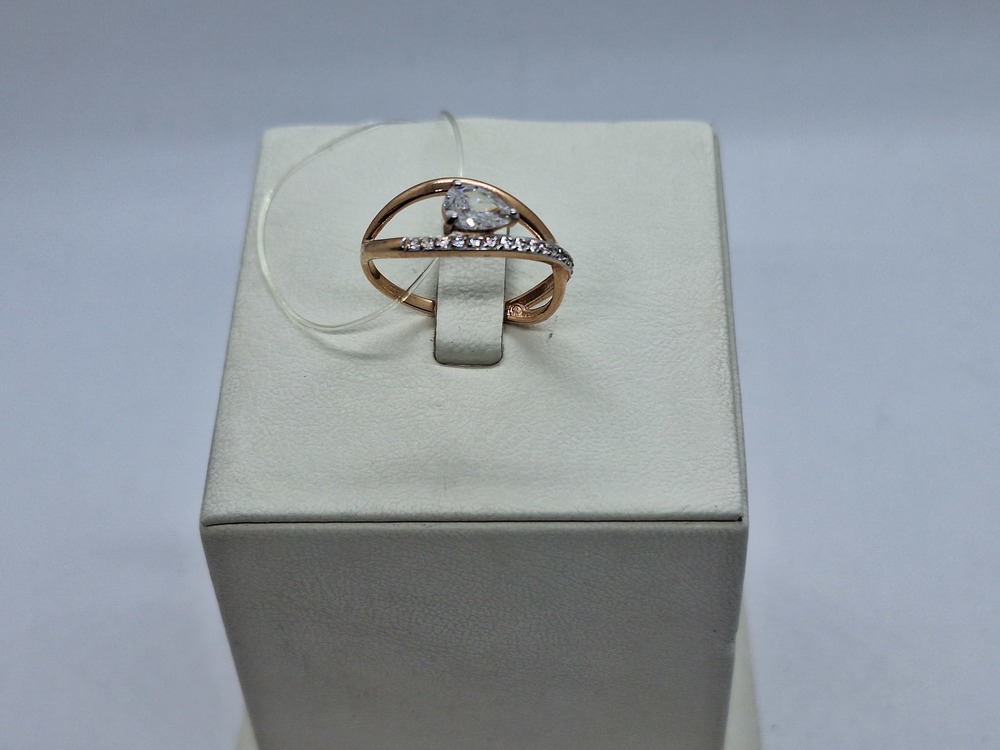 КОЛЬЦО С КАМНЯМИ (Au 585)