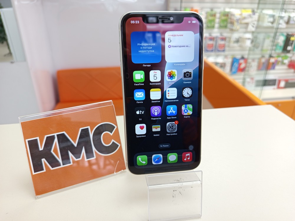 Смартфон Apple iPhone 11 64Gb