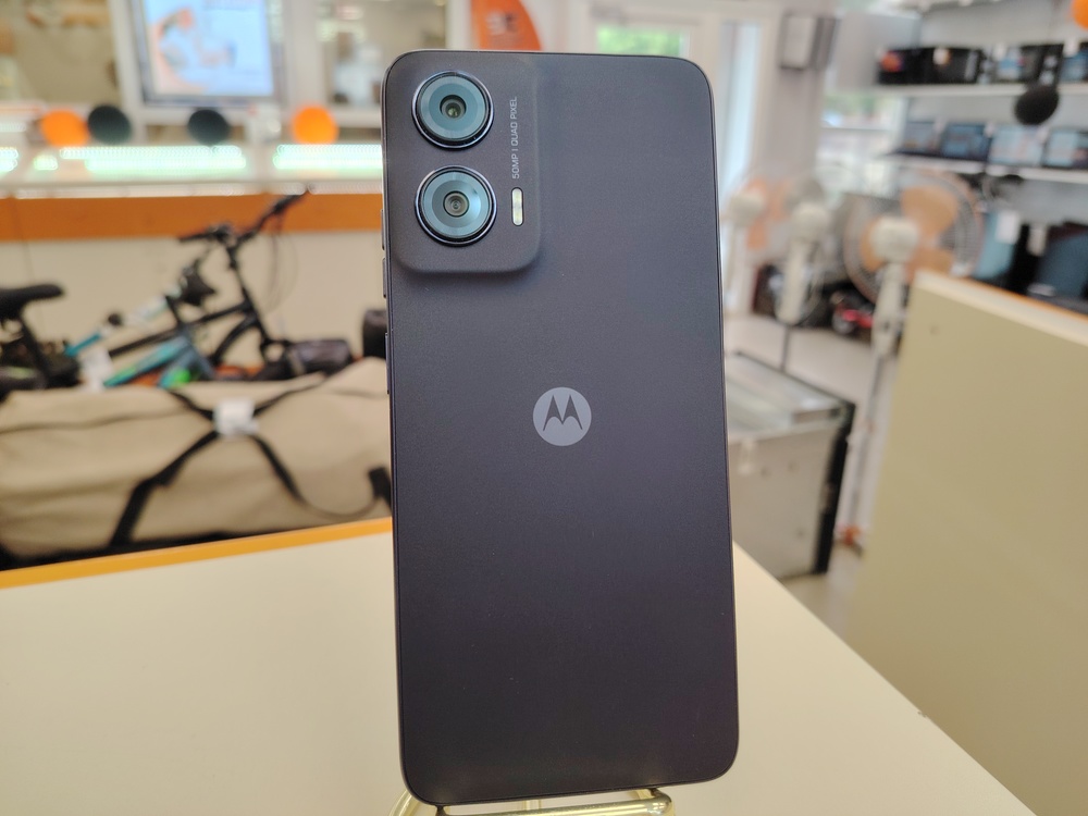 Смартфон Motorola Moto G35 8/128