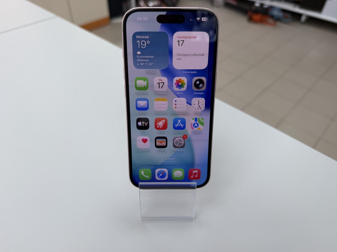 Смартфон Apple Iphone 15 128Gb