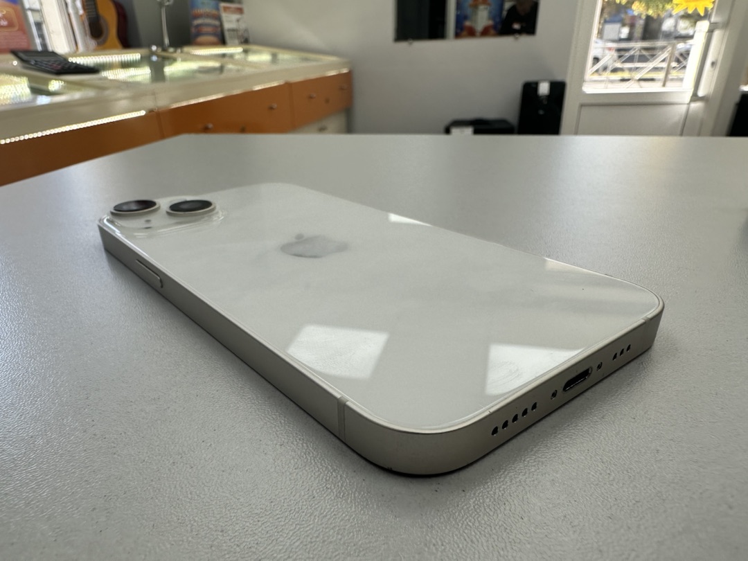 Смартфон Apple Iphone 14 128Gb