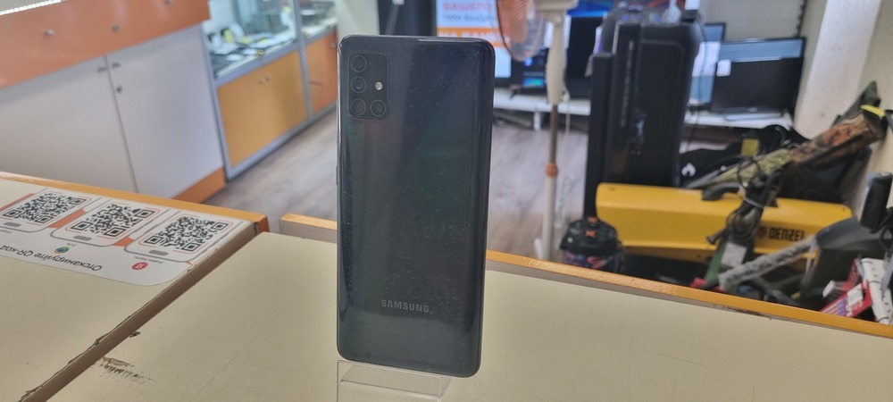 Смартфон Samsung Galaxy A51 4/64