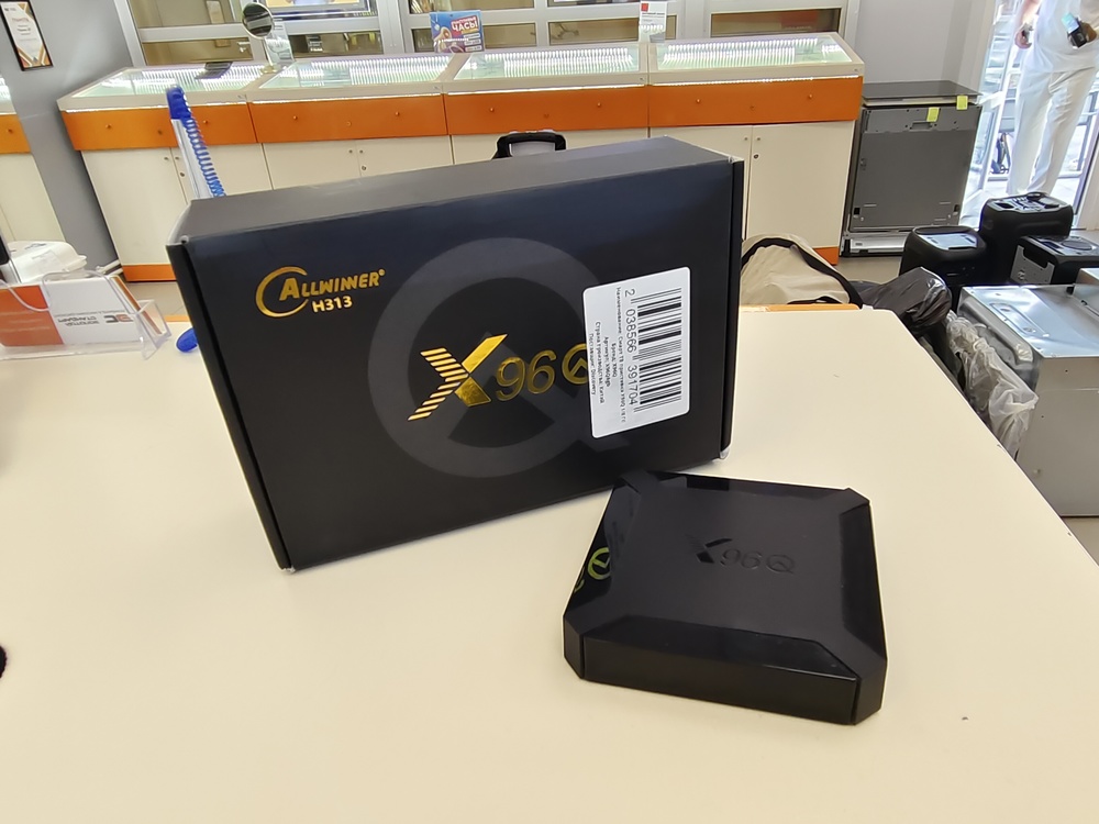 Smart-TV приставка TT TV BOX X96Q