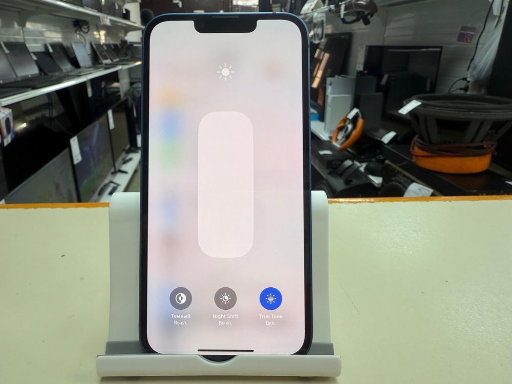 Смартфон Apple iPhone 13 128Gb