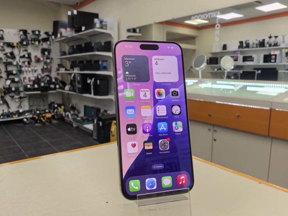 Смартфон Apple iPhone 15 Pro Max 256Gb
