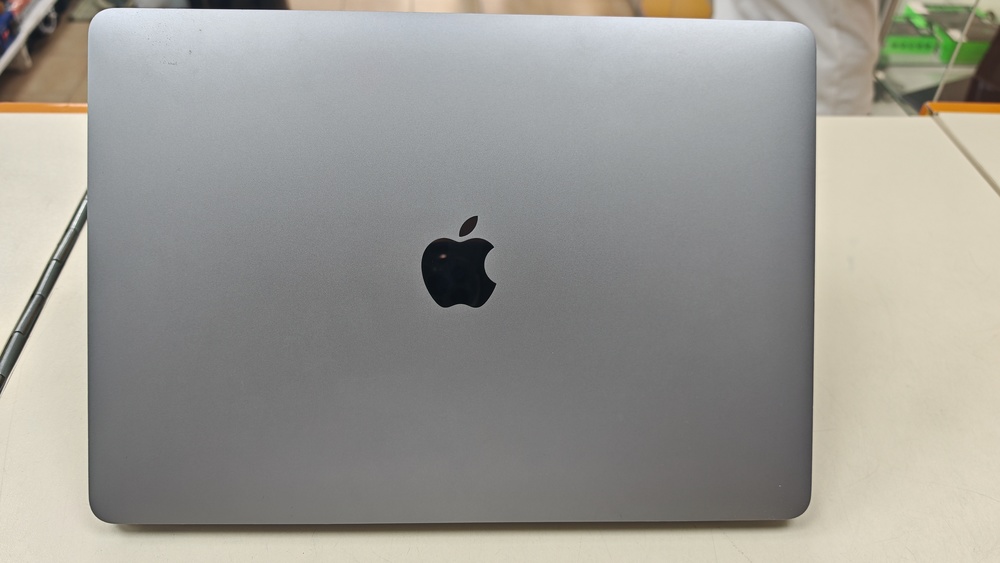 Ноутбук Apple MacBook Pro 13 дюймов M2 A2338 (2022)
