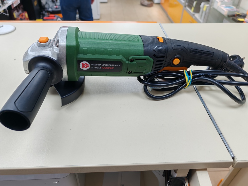 УШМ (Болгарки) Калибр МШУ-125/955Е;