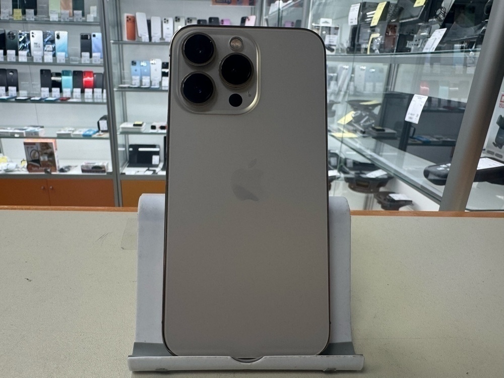 Смартфон Apple iPhone 13 Pro 128Gb