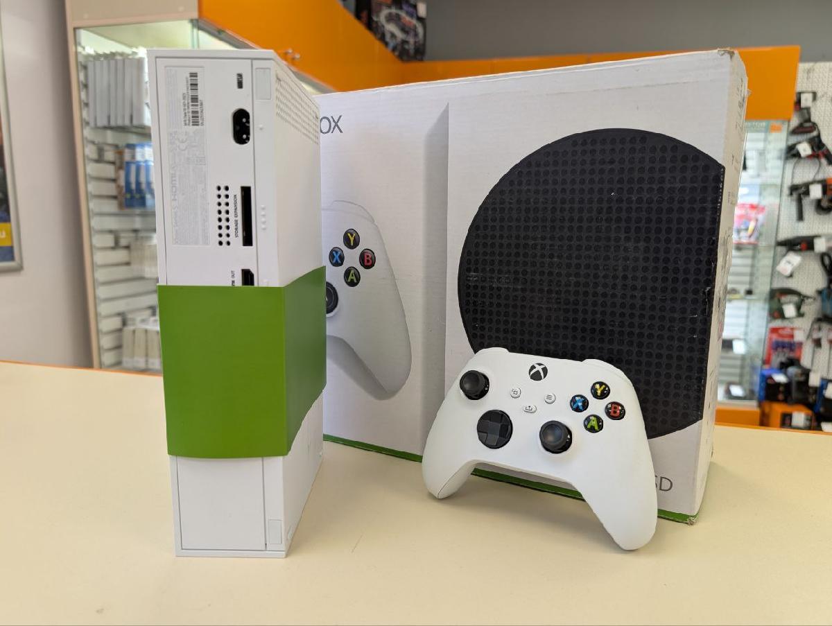 Игровая приставка Xbox Series S 512Gb SSD Игровая приставка Xbox Series S 512Gb SSD